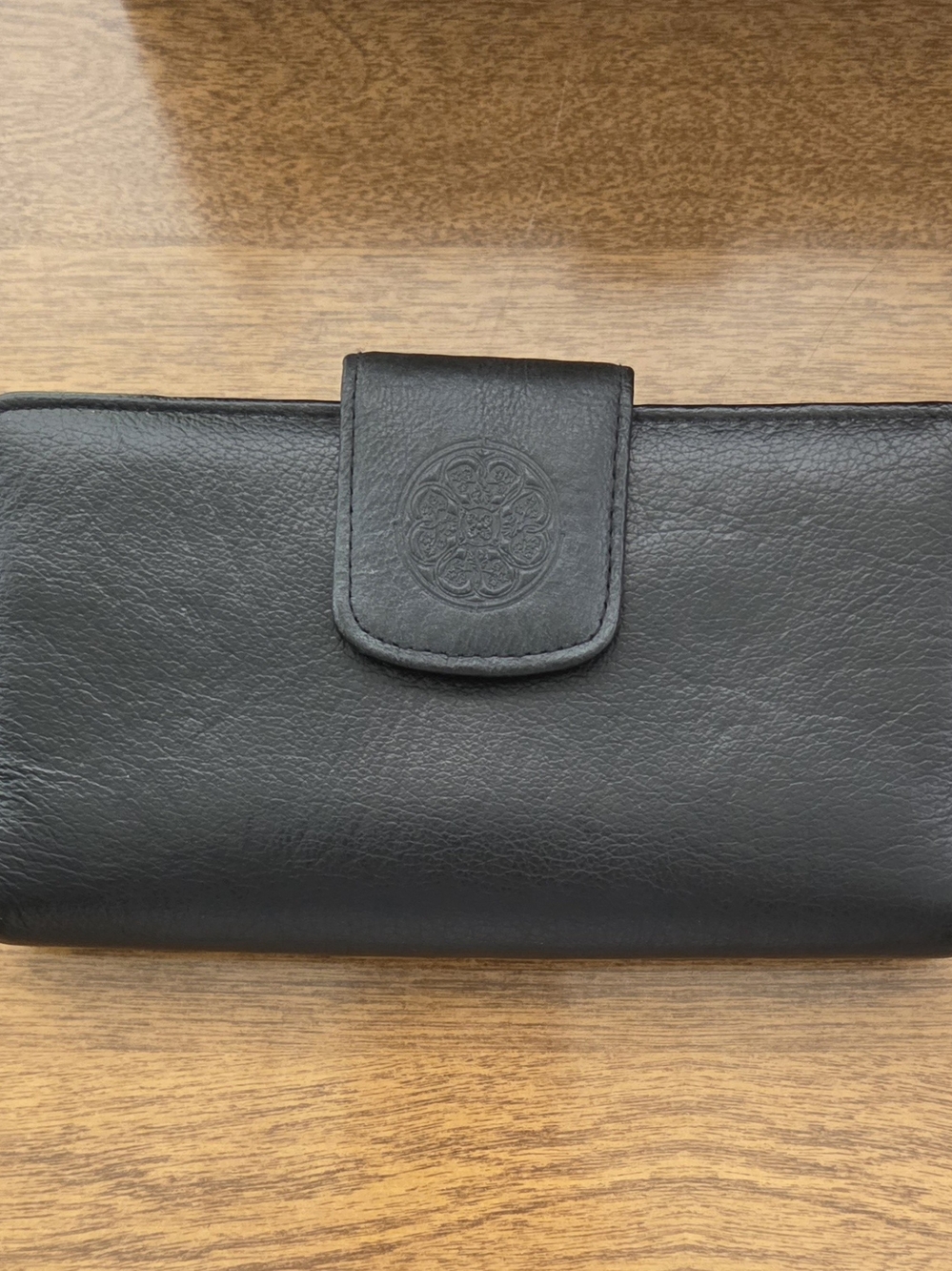 Vintage Buxton Heiress Black Genuine Leather Organizer Wallet Snap Tab